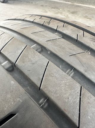 Neumáticos Bridgestone Alenza 001 245/50R19
