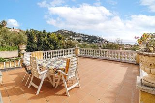 Chalet en venta en Els Grecs - Mas Oliva en Roses