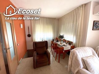 Chalet en venta en Vallirana