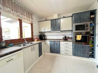 Chalet en venta en Els Grecs - Mas Oliva en Roses