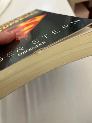 Libro Muerte y vida de Superman