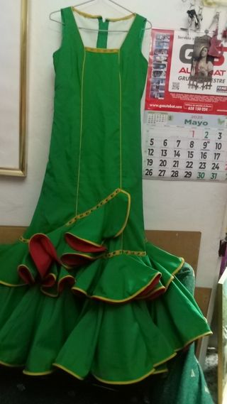 Traje Flamenca Verde - Rojo