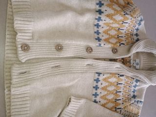 Maglione aperto con bottoni 12 mesi panna