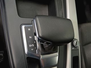 Audi A4 35 eTFSI advanced