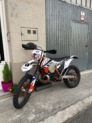 KTM EXC 250  Six Days 2016