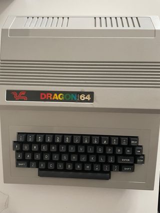 Ordenador Dragon 64