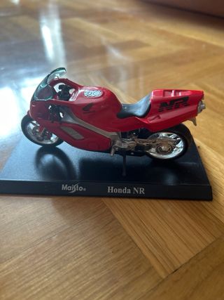 Lote 8 Maquetas Motos Maisto escala 1:18