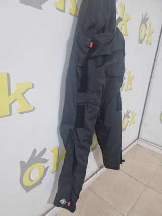 Impermeable pantalon 08439