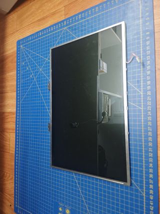 Pantalla portátil Samsung gris