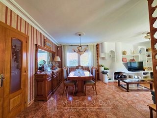Chalet en venta en Canovelles