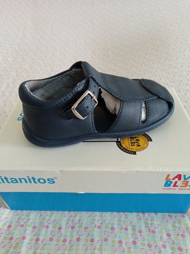 Sandalias Titanitos número 26