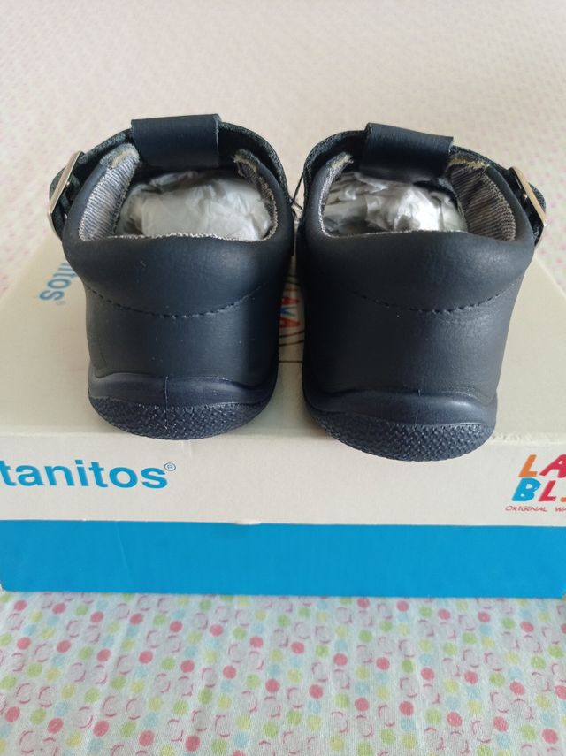 Sandalias Titanitos número 26