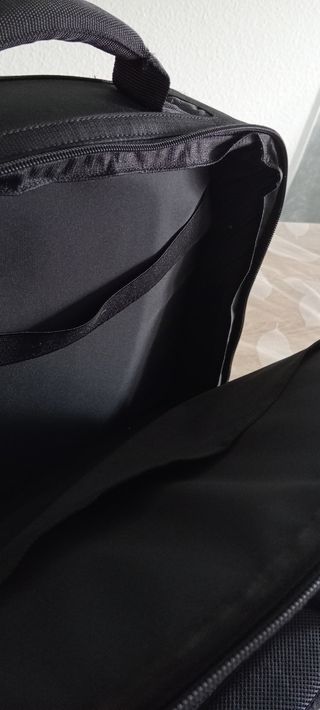 Maletín portátil Esselte - Negro