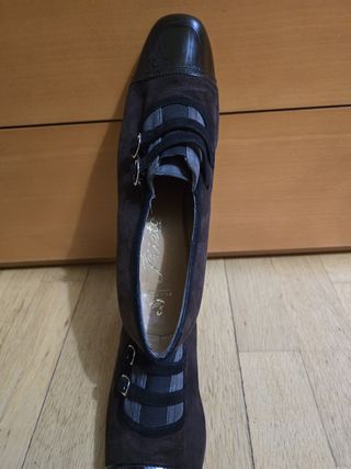 MODA MUJER:ZAPATOS DE TACÓN N-41. 5 EUROS