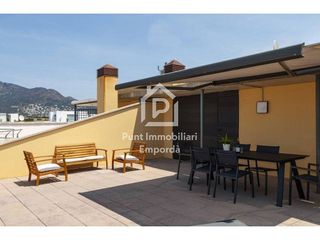 Piso en venta en Salatar en Roses