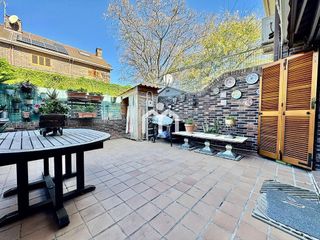 Casa en venta en Montigalà -Sant Crist en Badalona