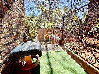 Casa en venta en Montigalà -Sant Crist en Badalona