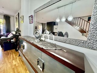 Casa en venta en Montigalà -Sant Crist en Badalona