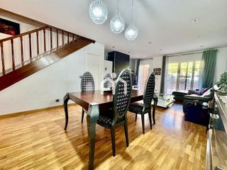 Casa en venta en Montigalà -Sant Crist en Badalona