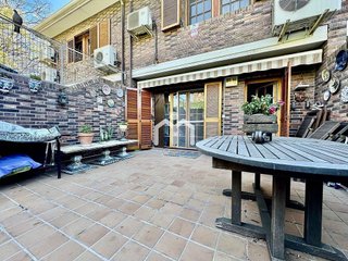 Casa en venta en Montigalà -Sant Crist en Badalona