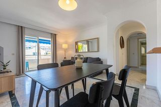 Piso en venta en Puerto Banús en Marbella