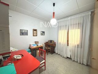 Casa en venta en Zona Mercat en Rubí