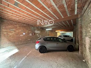 Casa en venta en Zona Mercat en Rubí