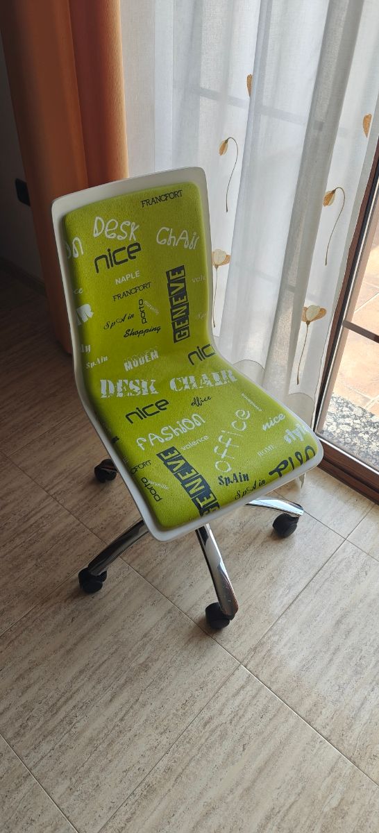 Silla escritorio giratoria verde