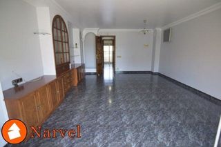 Casa en venta en Centre - Cordelles en Cerdanyola del Vallès