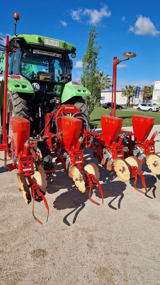 Sembradora Gaspardo 4 cuerpos
