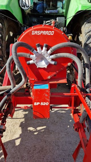 Sembradora Gaspardo 4 cuerpos