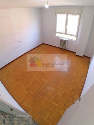 Piso en venta en Trobajo del Camino en San Andrés del Rabanedo