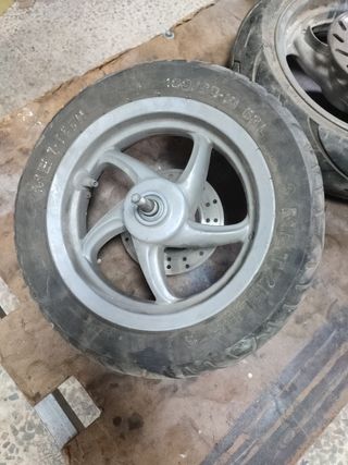 Rueda scooter
