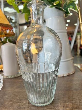 Botella Licorera Vintage Cristal Tallado con Tapón