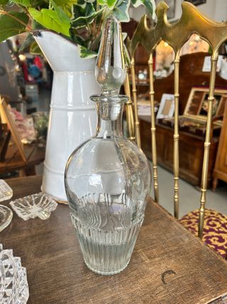 Botella Licorera Vintage Cristal Tallado con Tapón