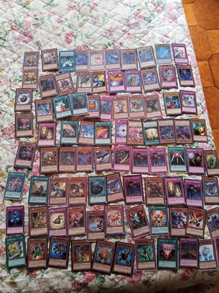 Carte Yu-Gi-Oh! Collezione
