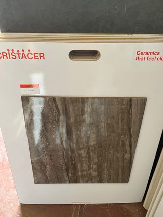 Gres Brillo 45x45 Lucio y Oropesa