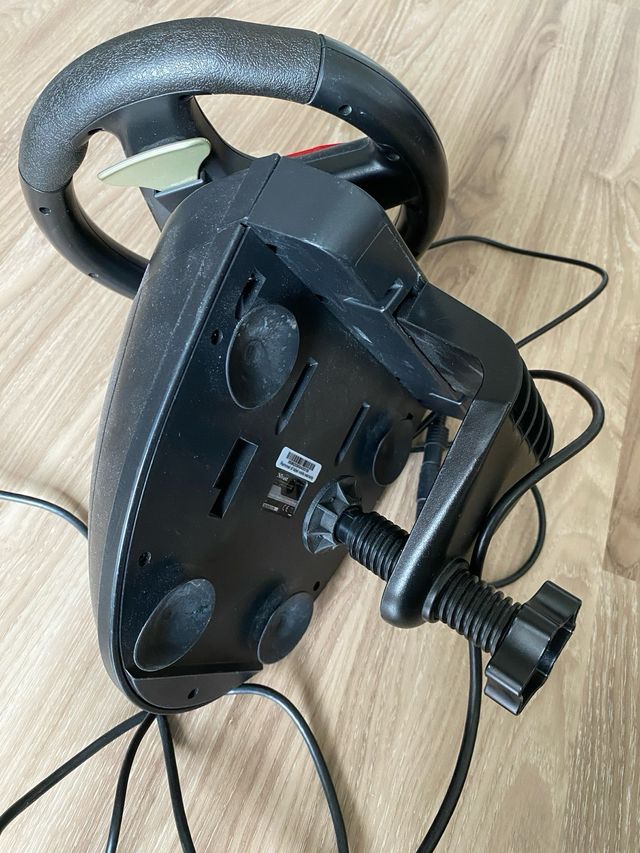 Trust Gaming Racing Wheel for PS2 with Pedals and Mount