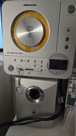 Equipo de música Medion