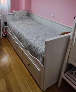 Diván Ikea Hemnes blanco..