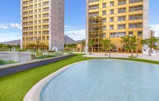Piso en venta en Playa de Poniente en Benidorm