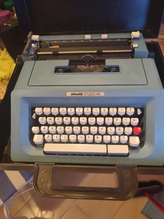 Olivetti Studio 46 - Máquina de escribir