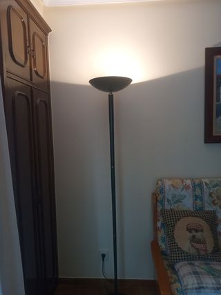 Lámpara pie moderna - verde & negra