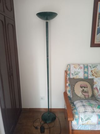 Lámpara pie moderna - verde & negra