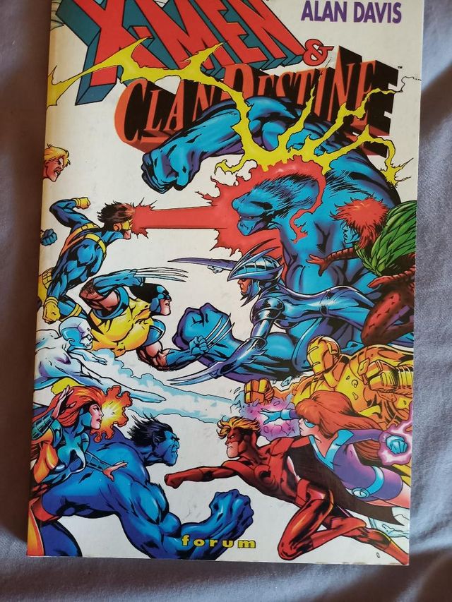 Colección de comics de Clandestine