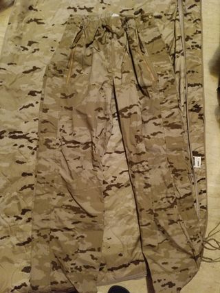 Pantalones de tormenta
