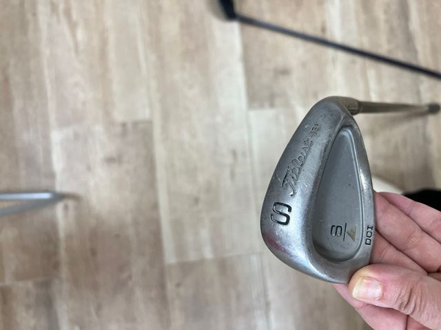 Boomerang & Titleist palos golf