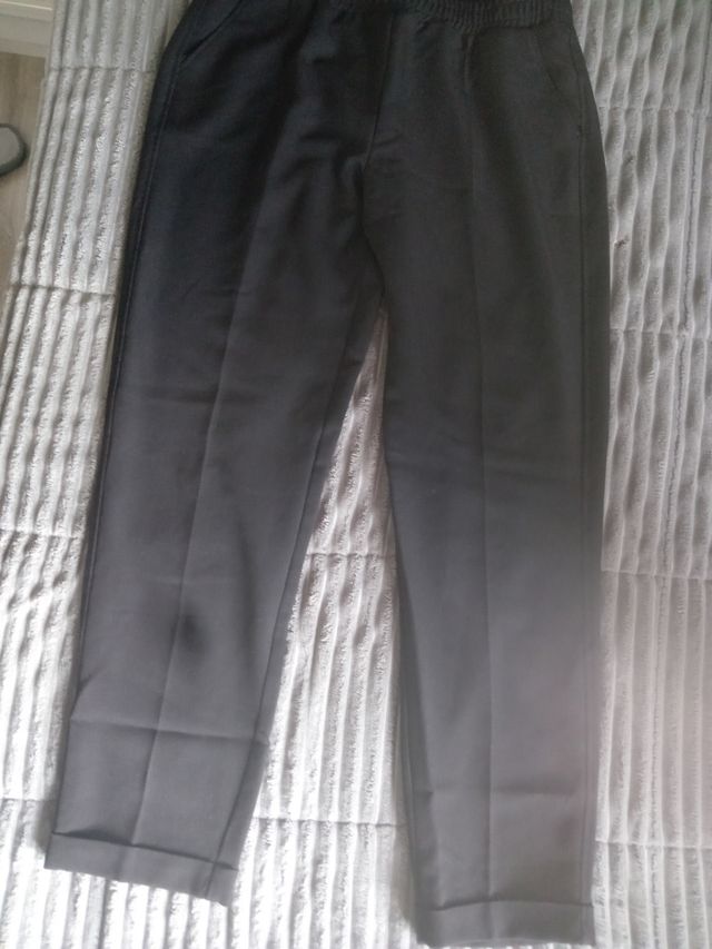 Pantaloni neri con elastico in vita tg 48