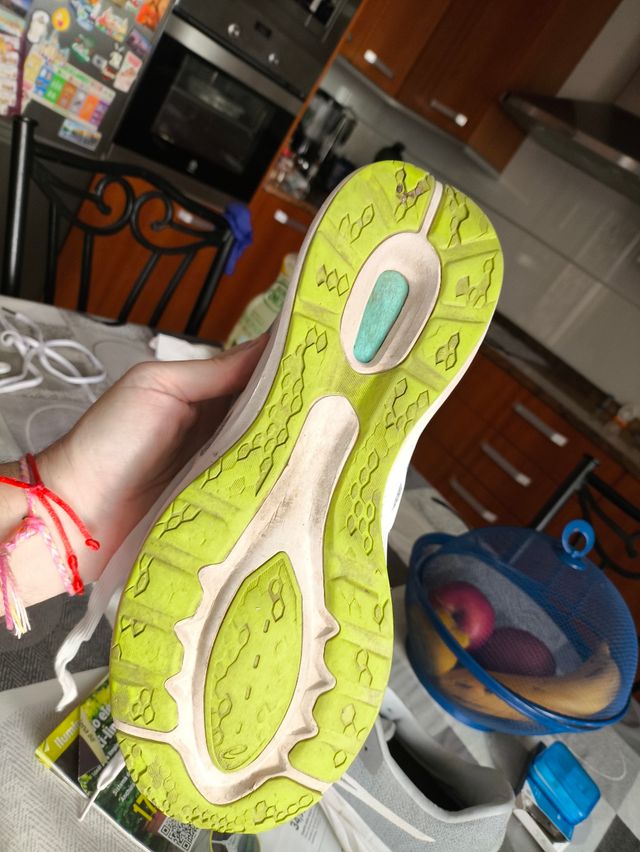 Zapatillas Asics running grises