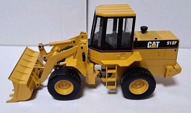 Excavadora Cat 918F Joal 1/25